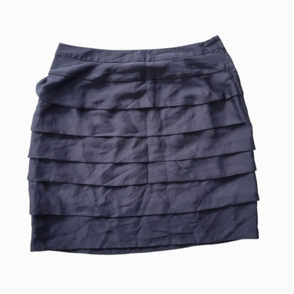 H&M Skirt - Picture 1 of 3
